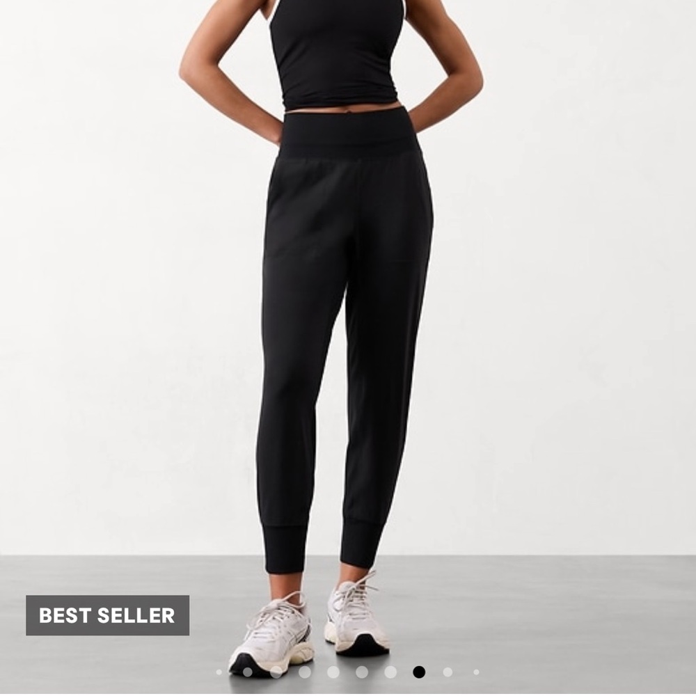 ATHLETA Venice High Rise Jogger LT